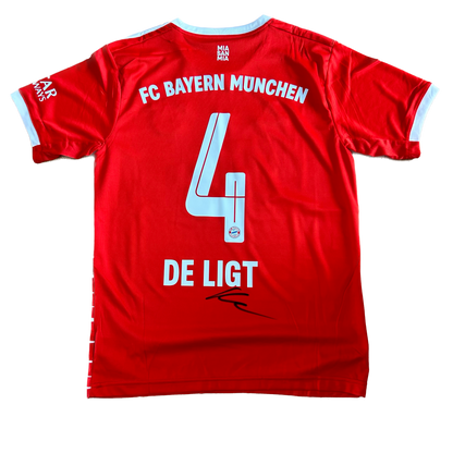 Signed Matthijs De Ligt Bayern Munich Home Shirt 22/23